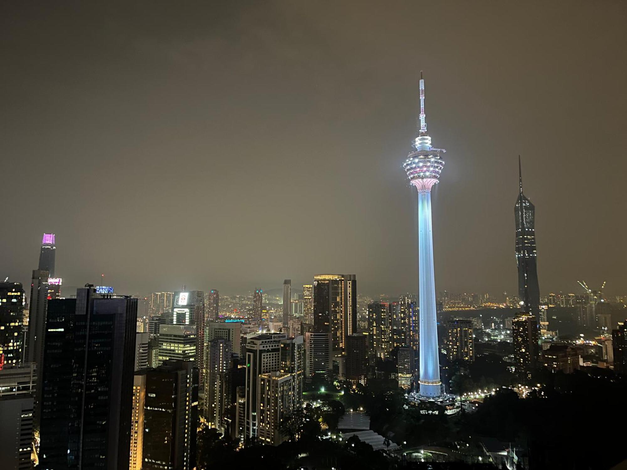 Platinum Klcc By Black Sand Kuala Lumpur Exterior photo